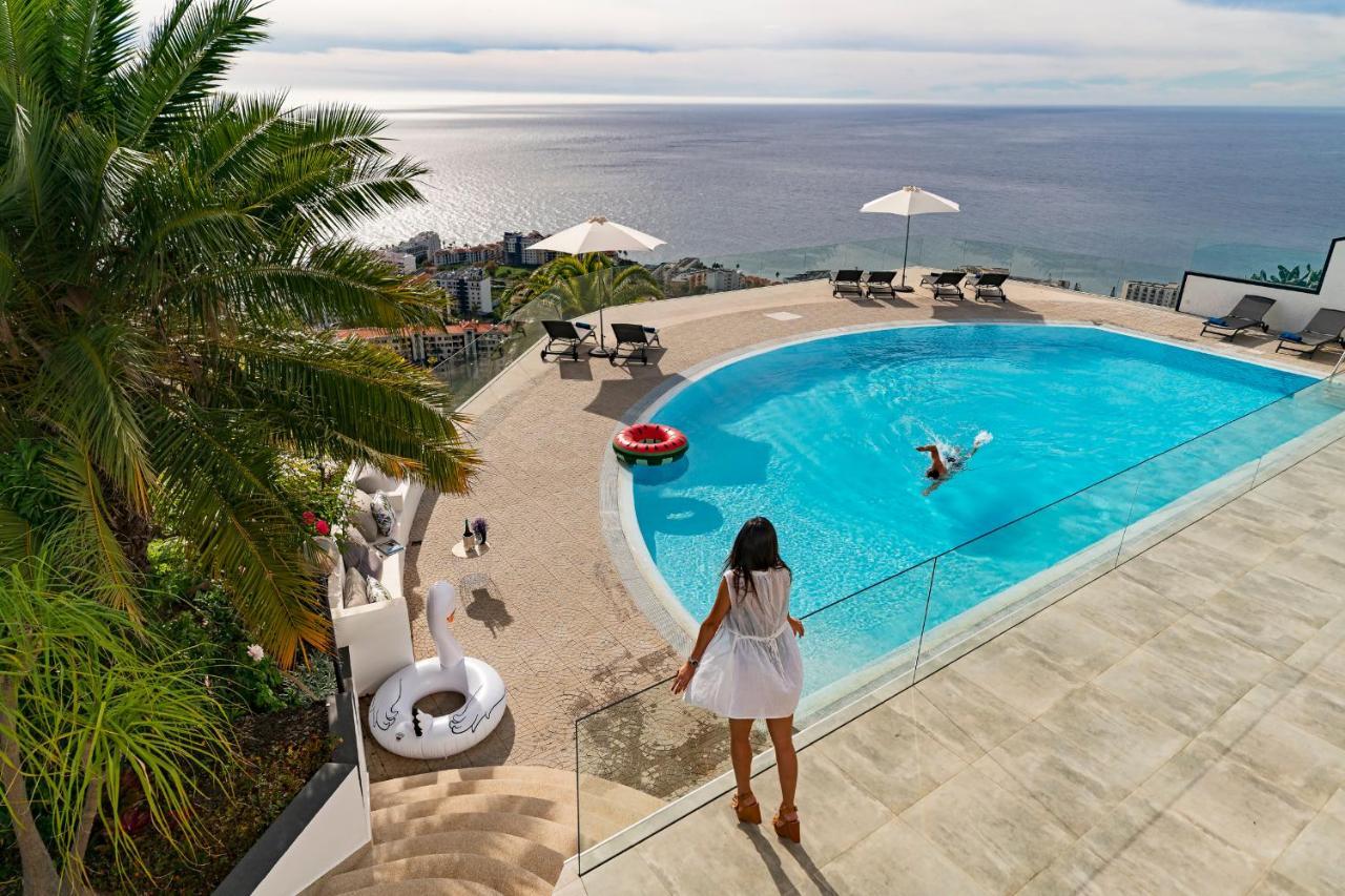 Sky Villa By An Island Apart ฟุงชาล ภายนอก รูปภาพ