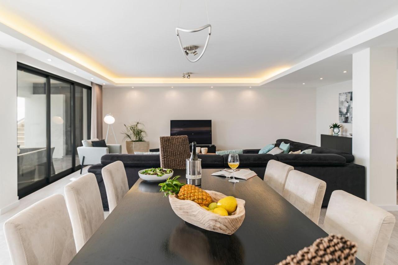 Sky Villa By An Island Apart ฟุงชาล ภายนอก รูปภาพ