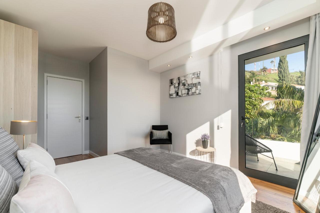 Sky Villa By An Island Apart ฟุงชาล ภายนอก รูปภาพ