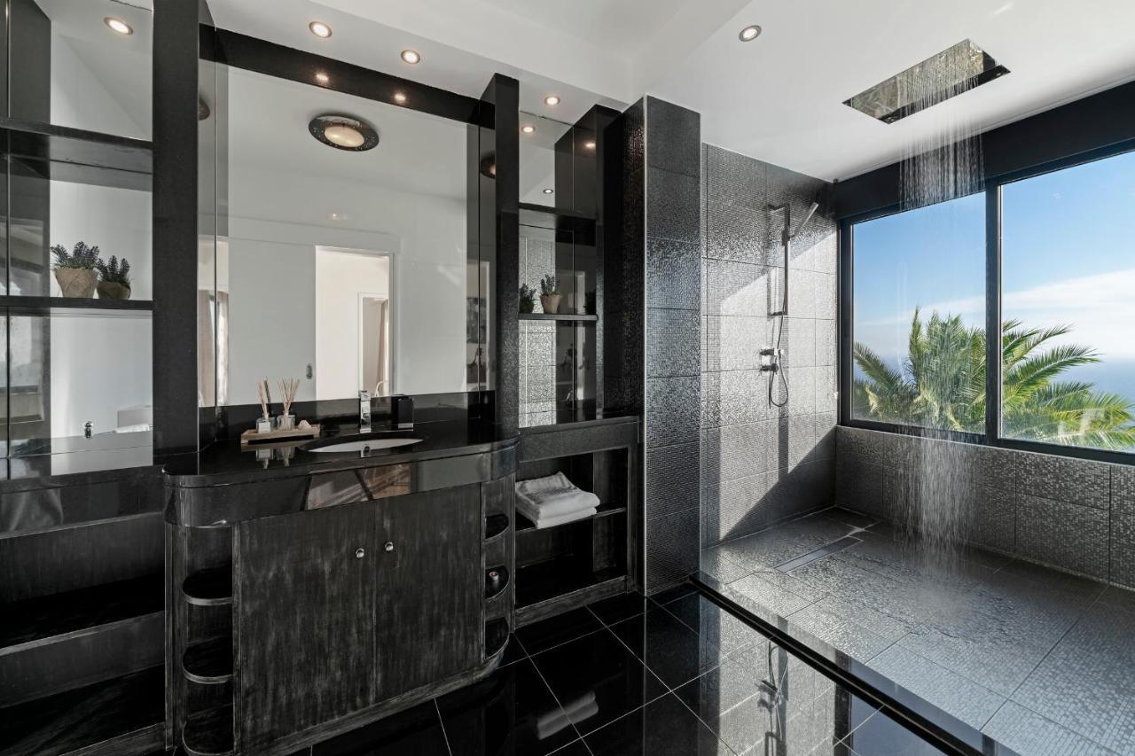 Sky Villa By An Island Apart ฟุงชาล ภายนอก รูปภาพ